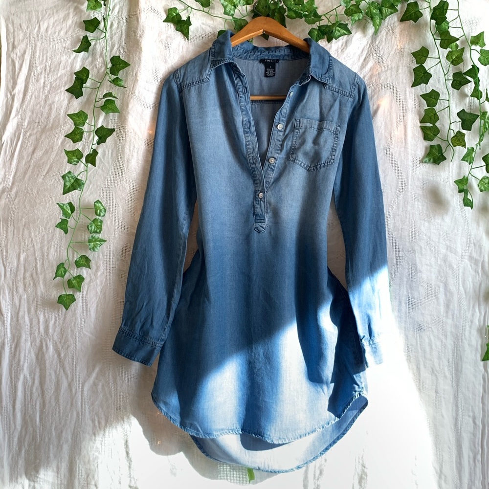 Super cute denim dress